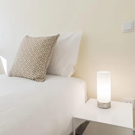 Апартаменты Spacious 4bdr River View *
