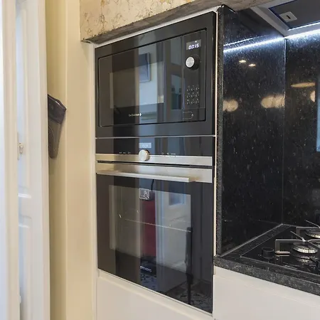Апартаменты Spacious 4bdr River View
