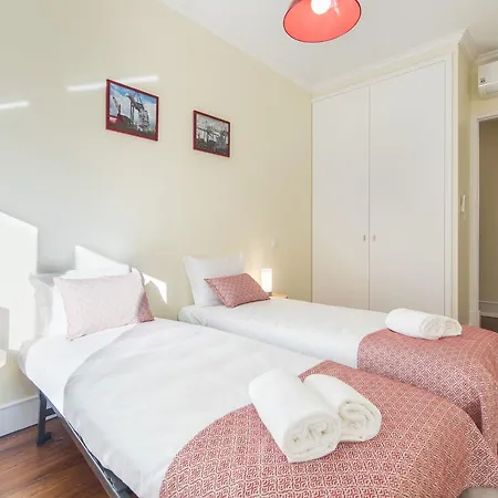 Spacious 4bdr River View Apartman Lisboa